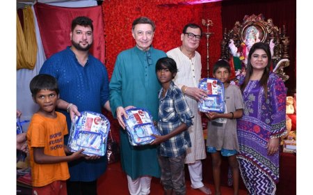 Star-studded Celebration of Ganapati, Mata Ki Chowki and 25 Years of community service